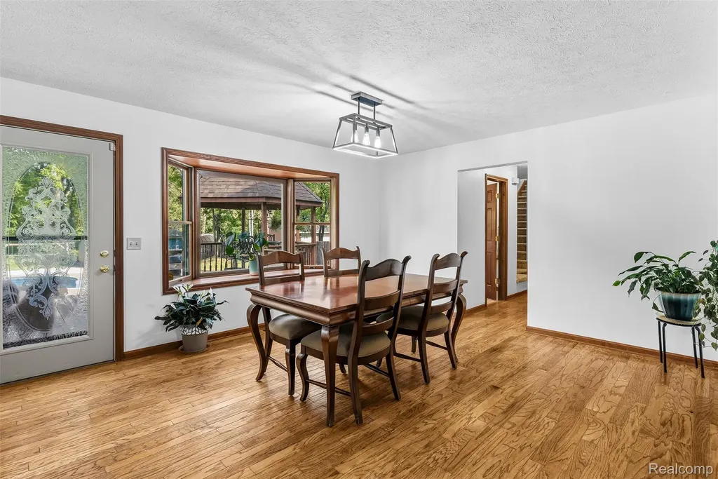 6699 E Lansing Road Vernon Village MI 48429