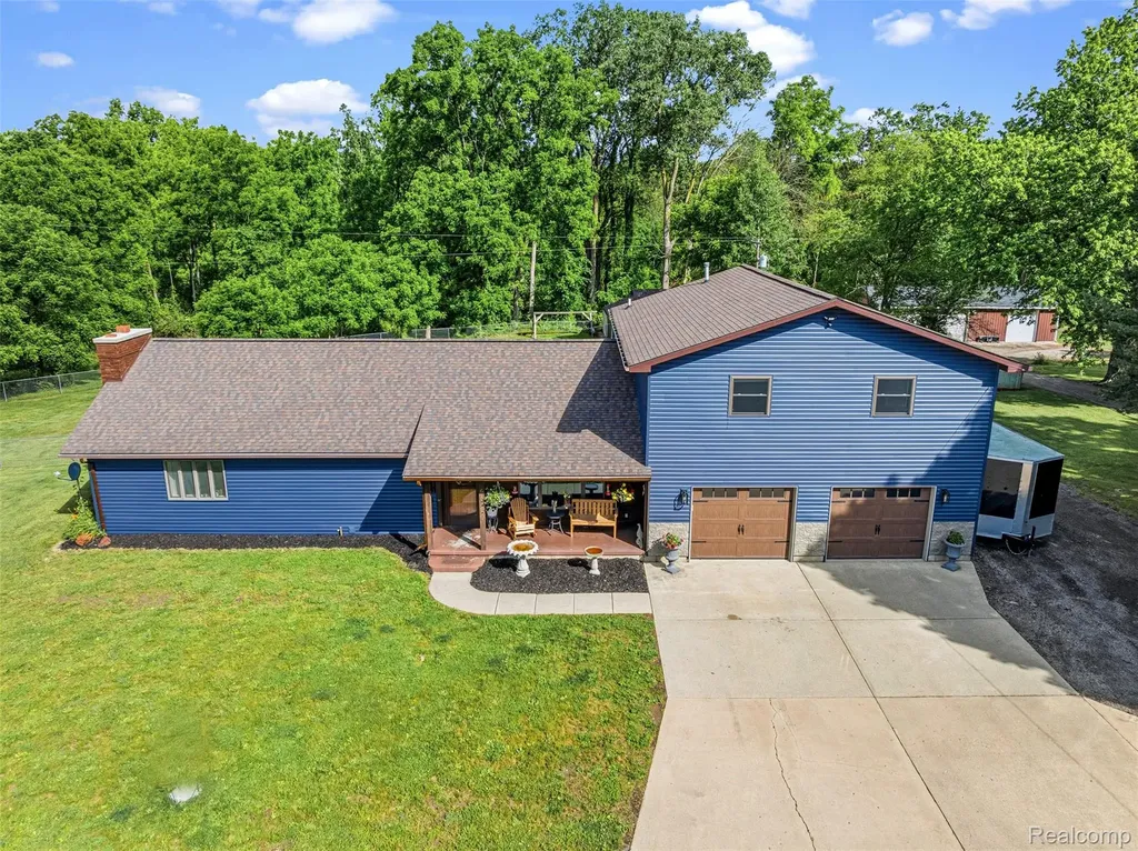 6699 E Lansing Road Vernon Village MI 48429
