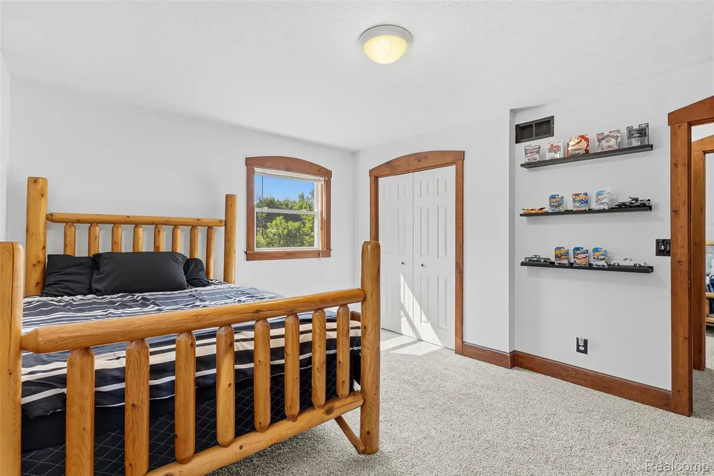 6699 E Lansing Road Vernon Village MI 48429