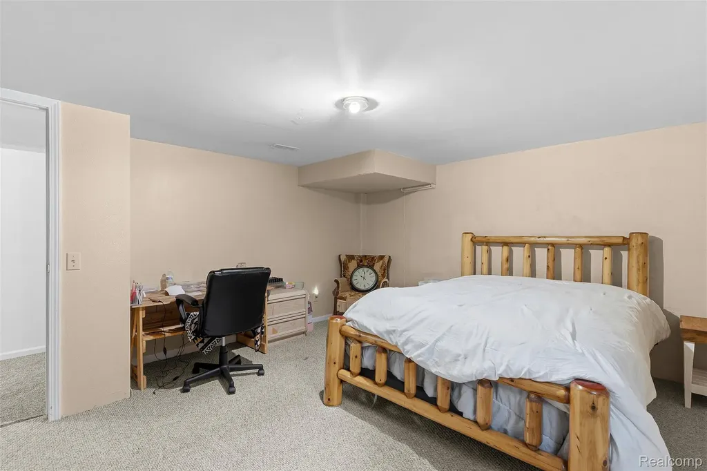 6699 E Lansing Road Vernon Village MI 48429