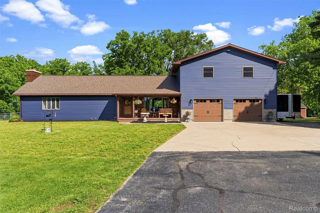 6699 E Lansing Road Vernon Village MI 48429