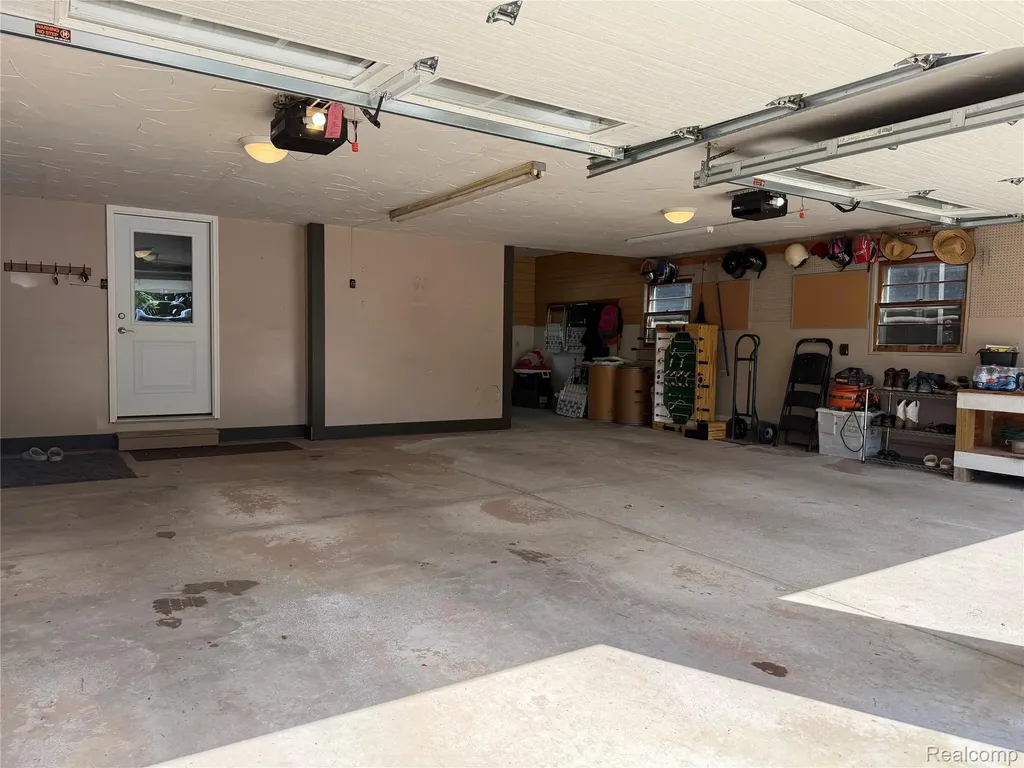 6699 E Lansing Road Vernon Village MI 48429
