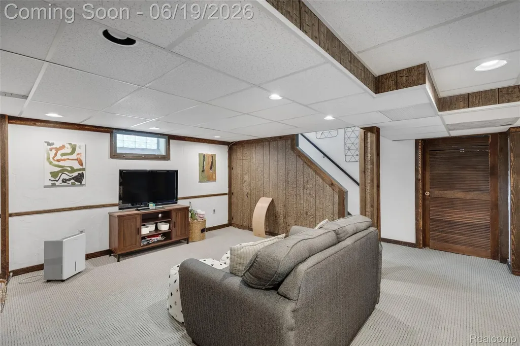 1113 Fernwood Road Royal Oak City MI 48067
