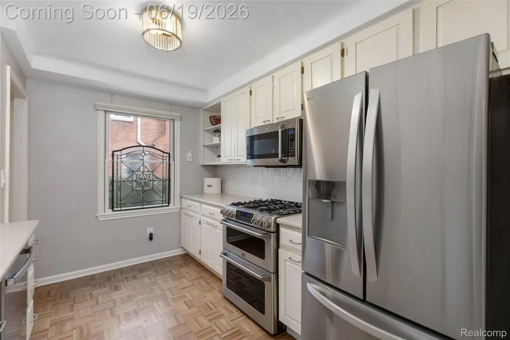 1113 Fernwood Road Royal Oak City MI 48067