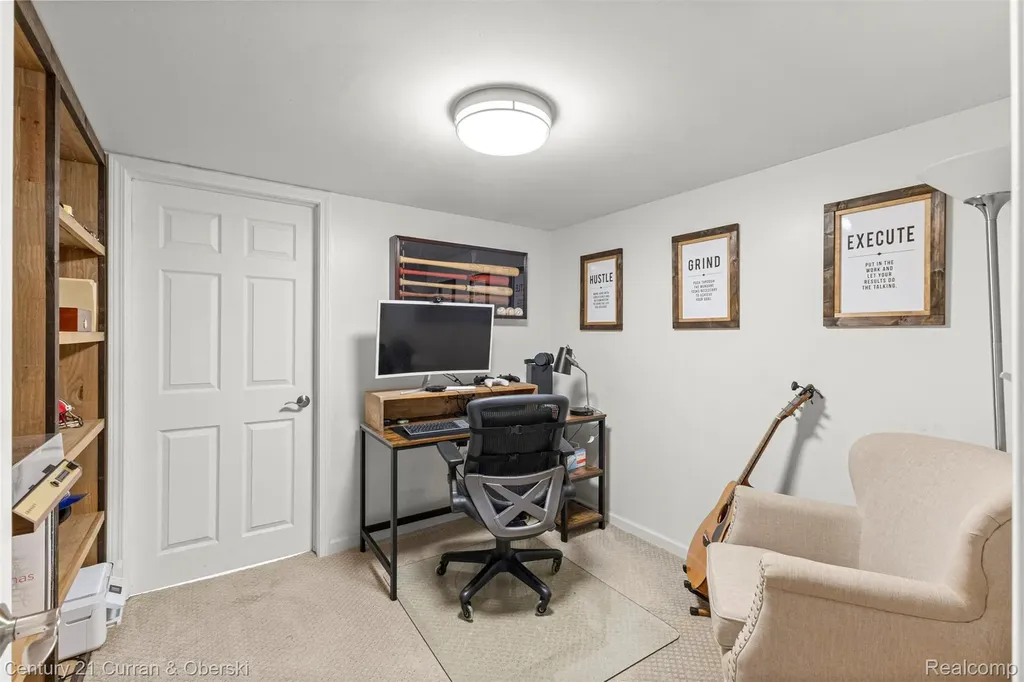30999 Sudbury Street Farmington Hills City MI 48331