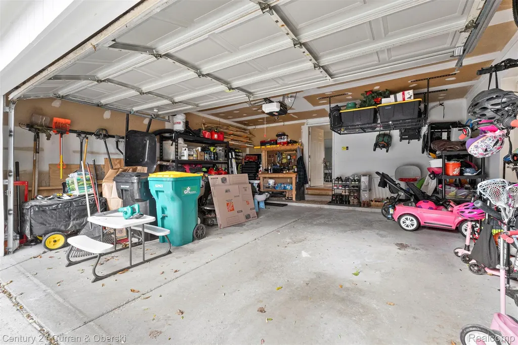 30999 Sudbury Street Farmington Hills City MI 48331
