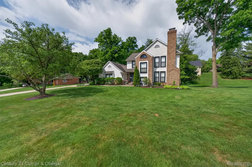 30999 Sudbury Street Farmington Hills City MI 48331
