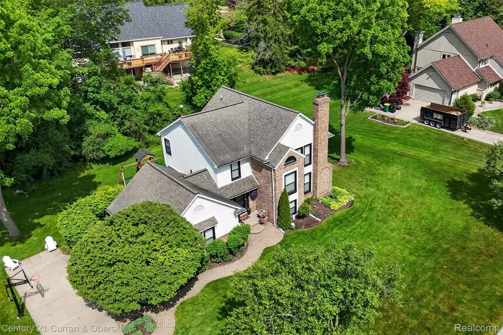30999 Sudbury Street Farmington Hills City MI 48331