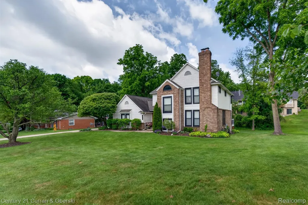 30999 Sudbury Street Farmington Hills City MI 48331