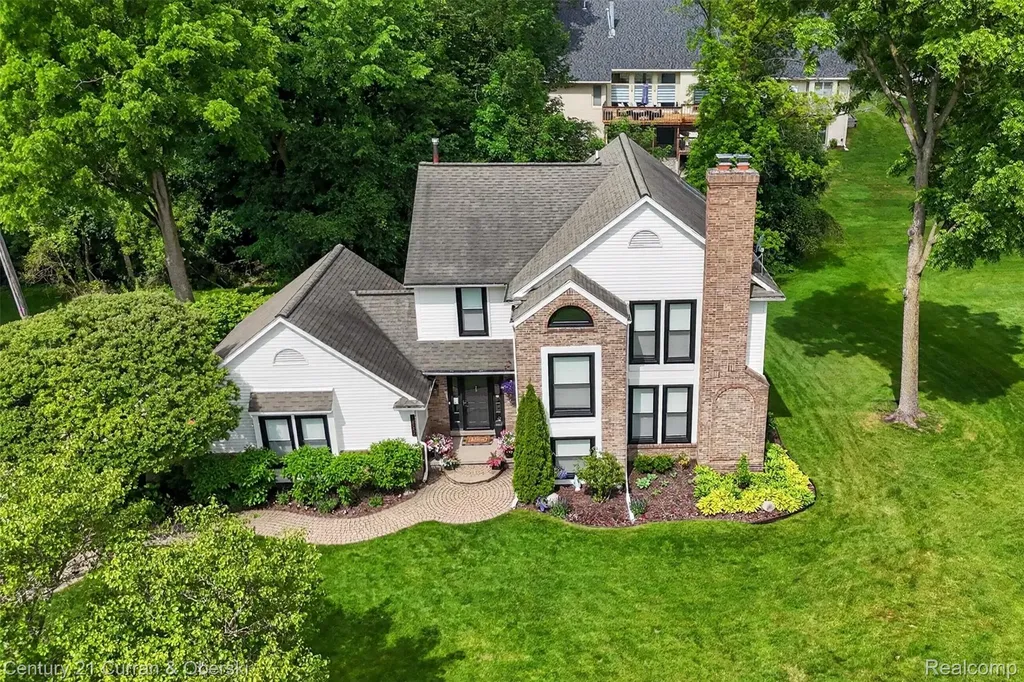 30999 Sudbury Street Farmington Hills City MI 48331