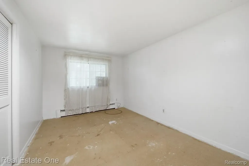 10353 Mcgregor Road Hamburg Township MI 48169