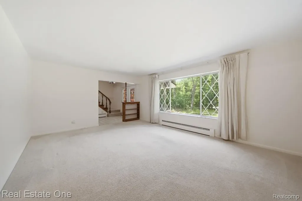 10353 Mcgregor Road Hamburg Township MI 48169