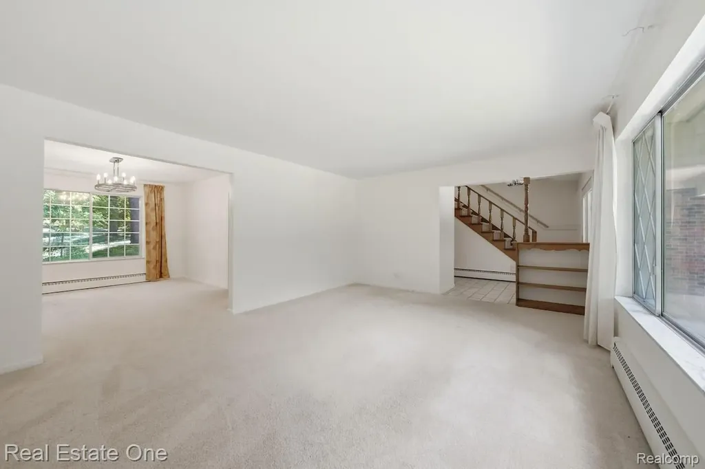 10353 Mcgregor Road Hamburg Township MI 48169