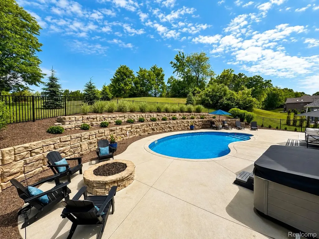 11029 Ridge View Trail Tyrone Township MI 48430