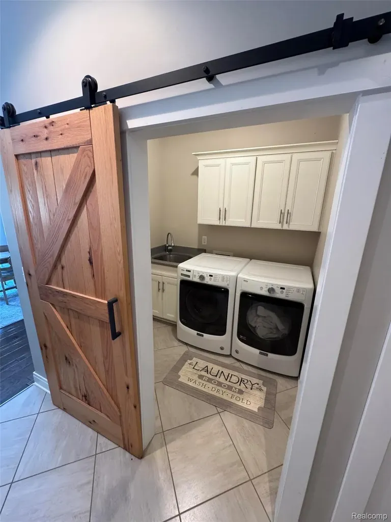 11029 Ridge View Trail Tyrone Township MI 48430