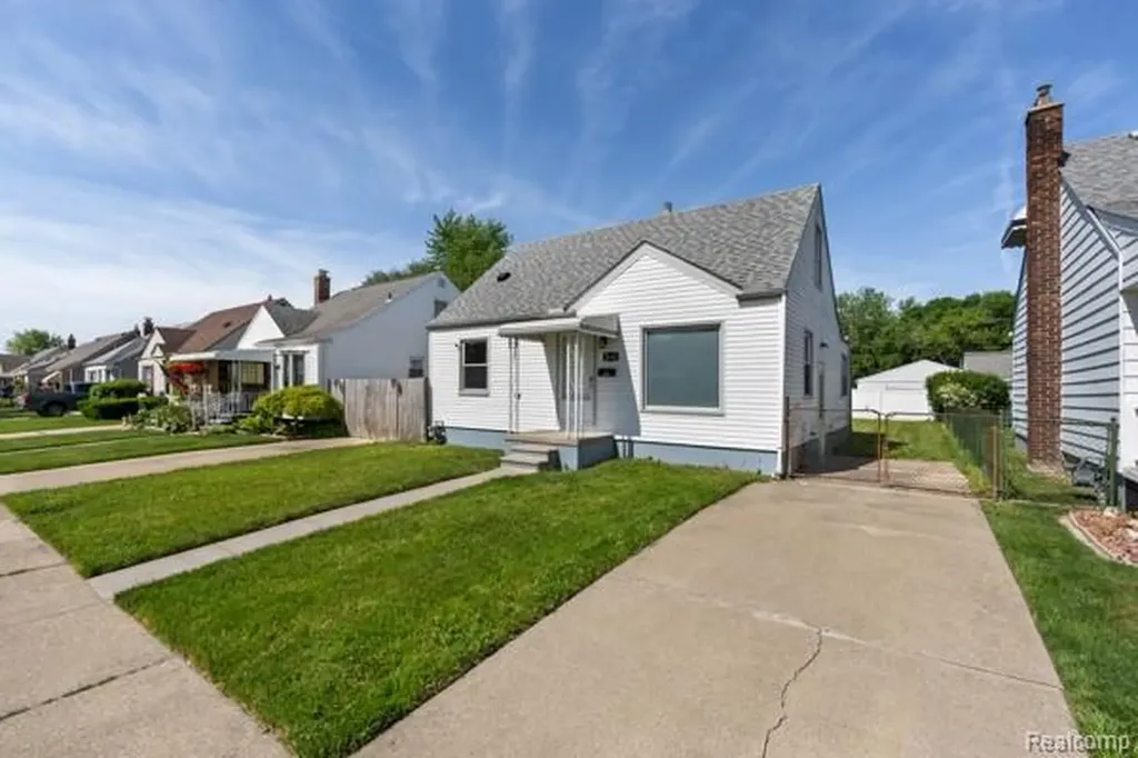 3838 16th Street Wyandotte City MI 48192