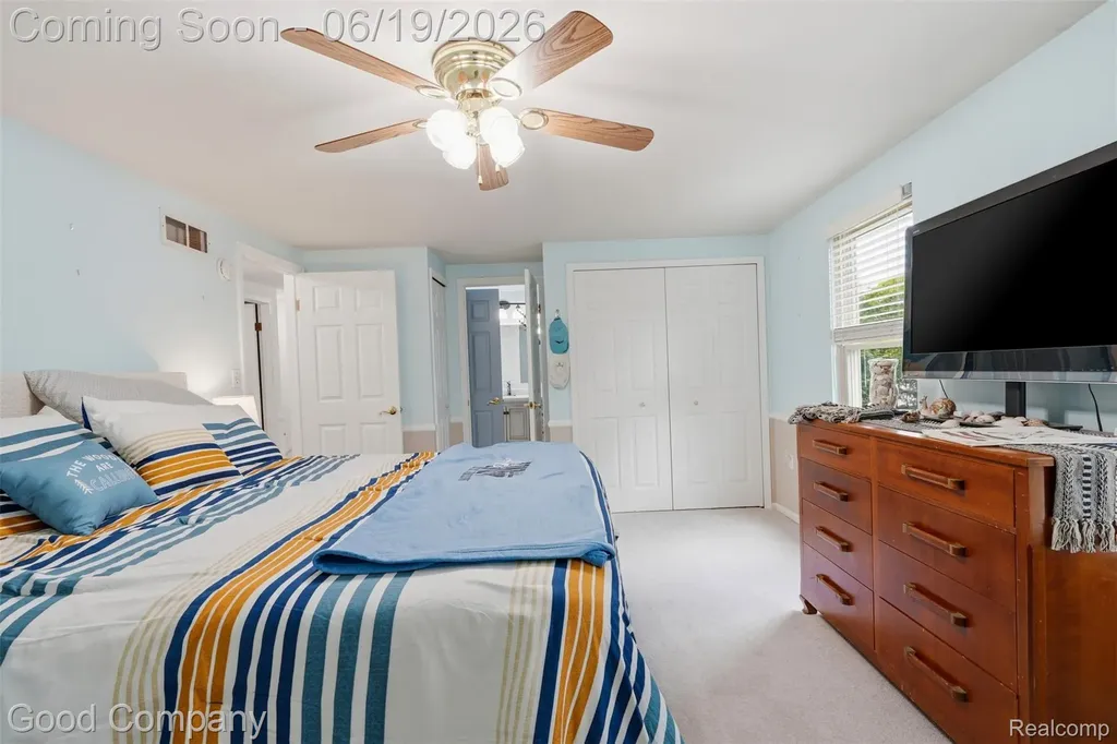 3062 Saint Jude Drive Waterford Charter Township MI 48329