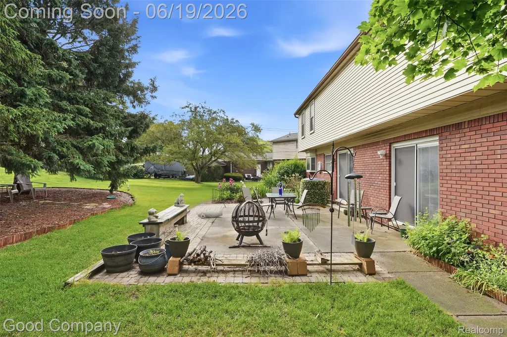 3062 Saint Jude Drive Waterford Charter Township MI 48329