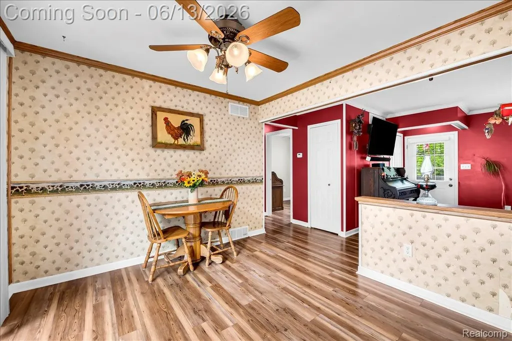 26877 N Dixboro Road Green Oak Township MI 48178