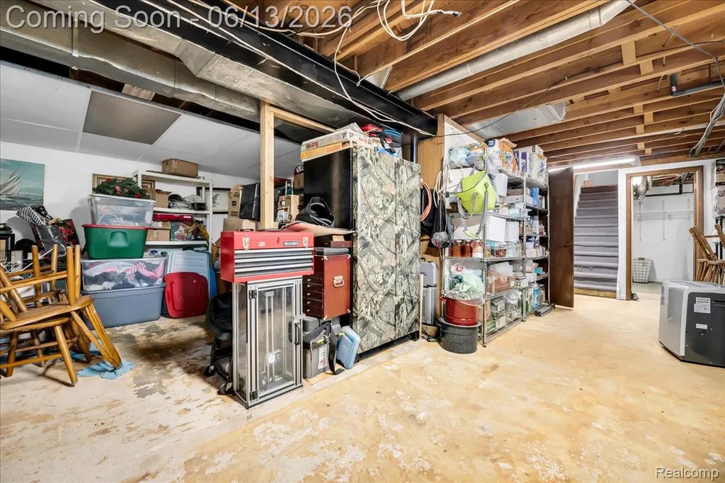 26877 N Dixboro Road Green Oak Township MI 48178