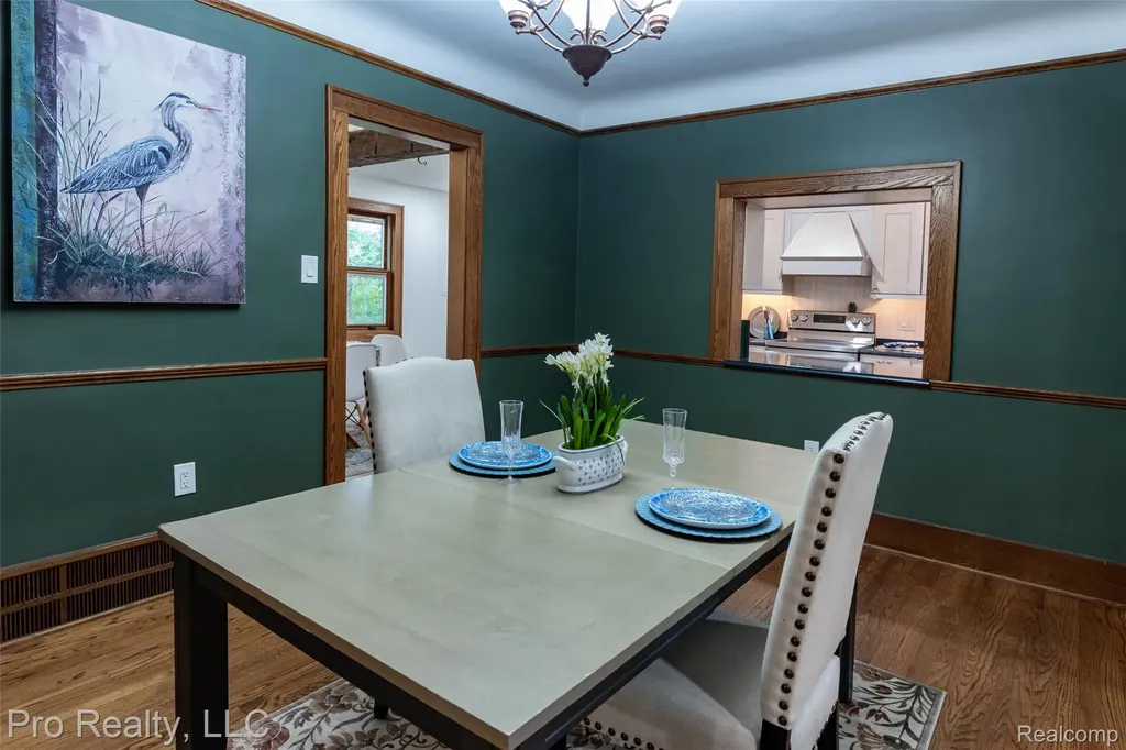 735 Withington Street Ferndale City MI 48220