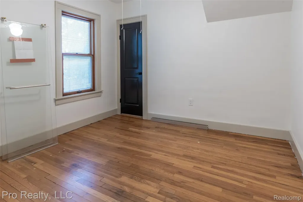 735 Withington Street Ferndale City MI 48220