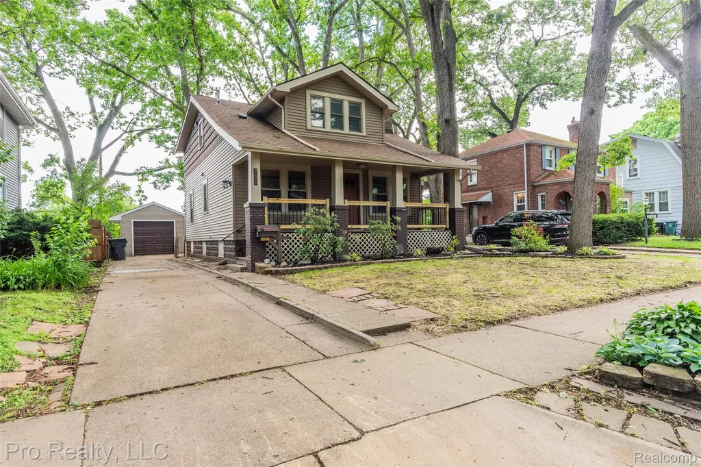 735 Withington Street Ferndale City MI 48220