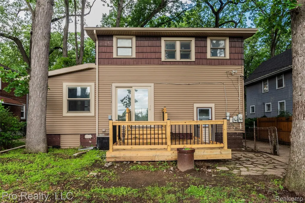 735 Withington Street Ferndale City MI 48220