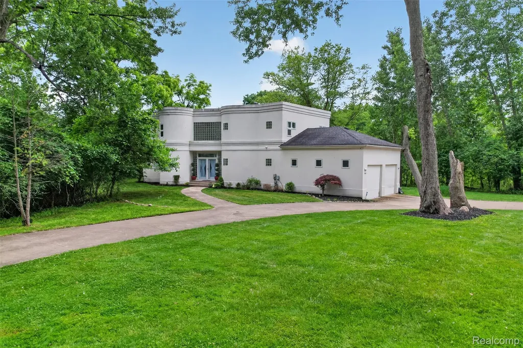 4845 Bryn Mawr Drive Bloomfield Hills City MI 48301