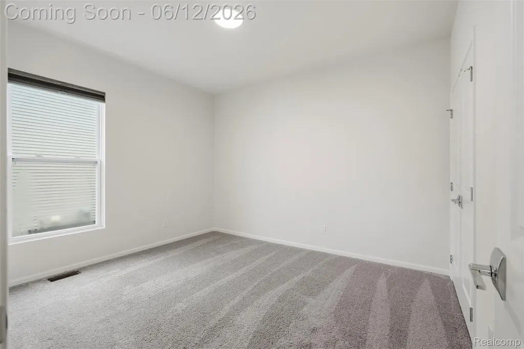 171 Coppice Way White Lake Charter Township MI 48386