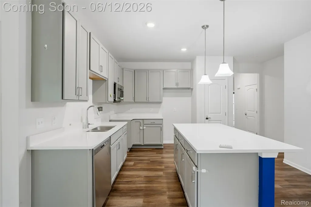 171 Coppice Way White Lake Charter Township MI 48386