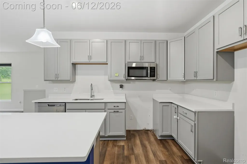 171 Coppice Way White Lake Charter Township MI 48386