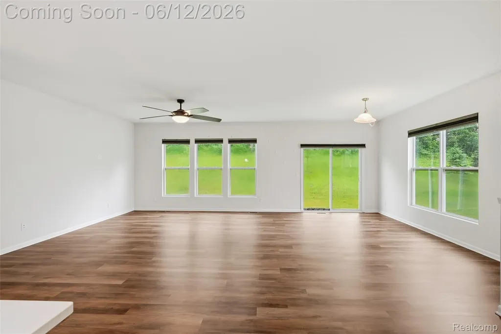 171 Coppice Way White Lake Charter Township MI 48386
