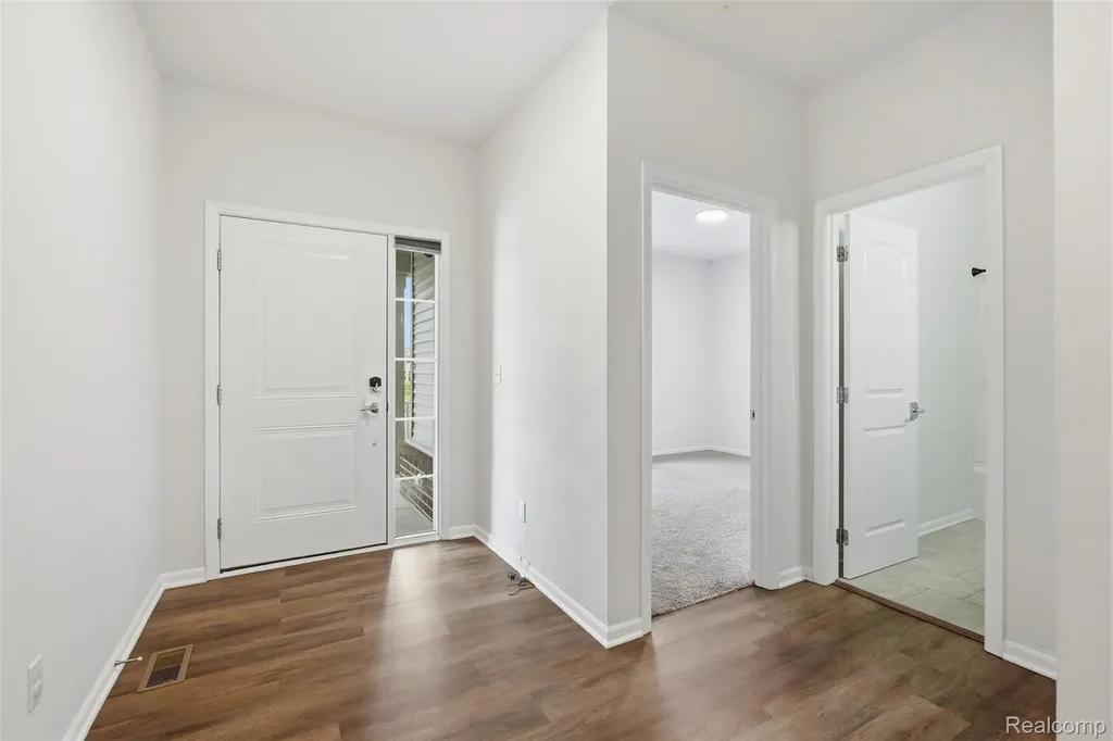 171 Coppice Way White Lake Charter Township MI 48386