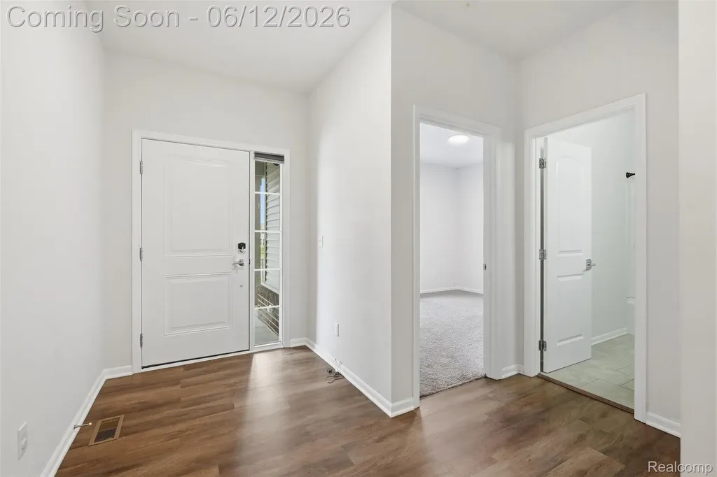 171 Coppice Way White Lake Charter Township MI 48386
