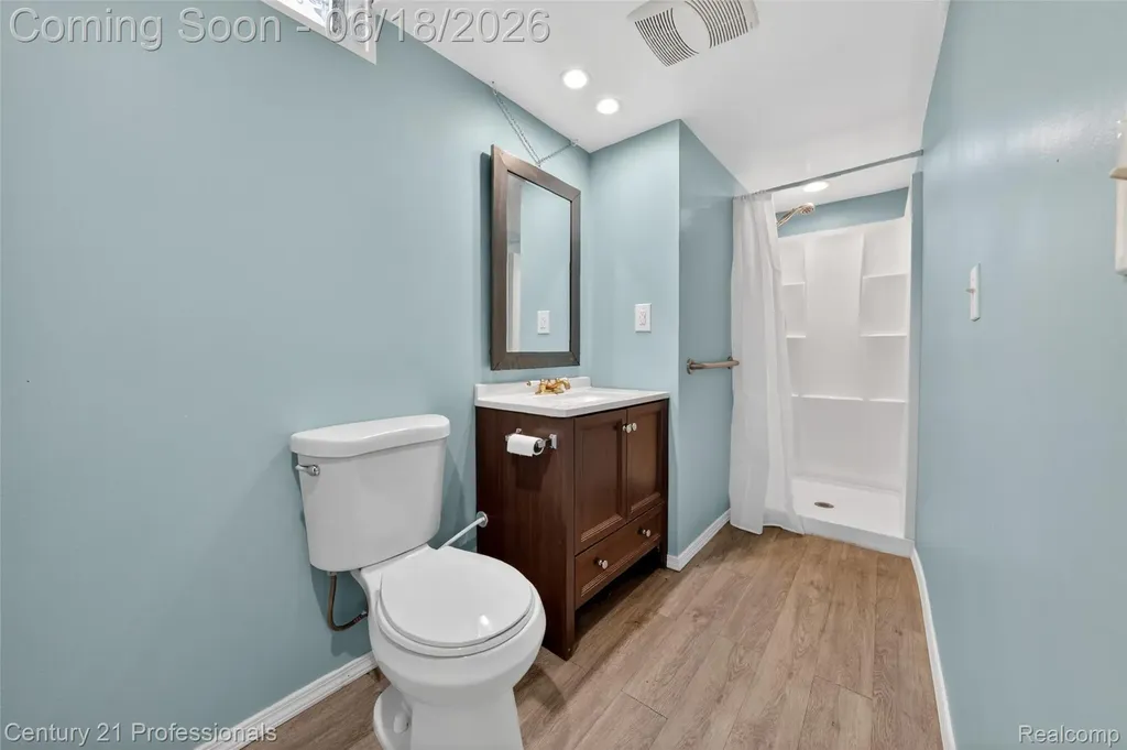 37717 Maas Drive Sterling Heights City MI 48312