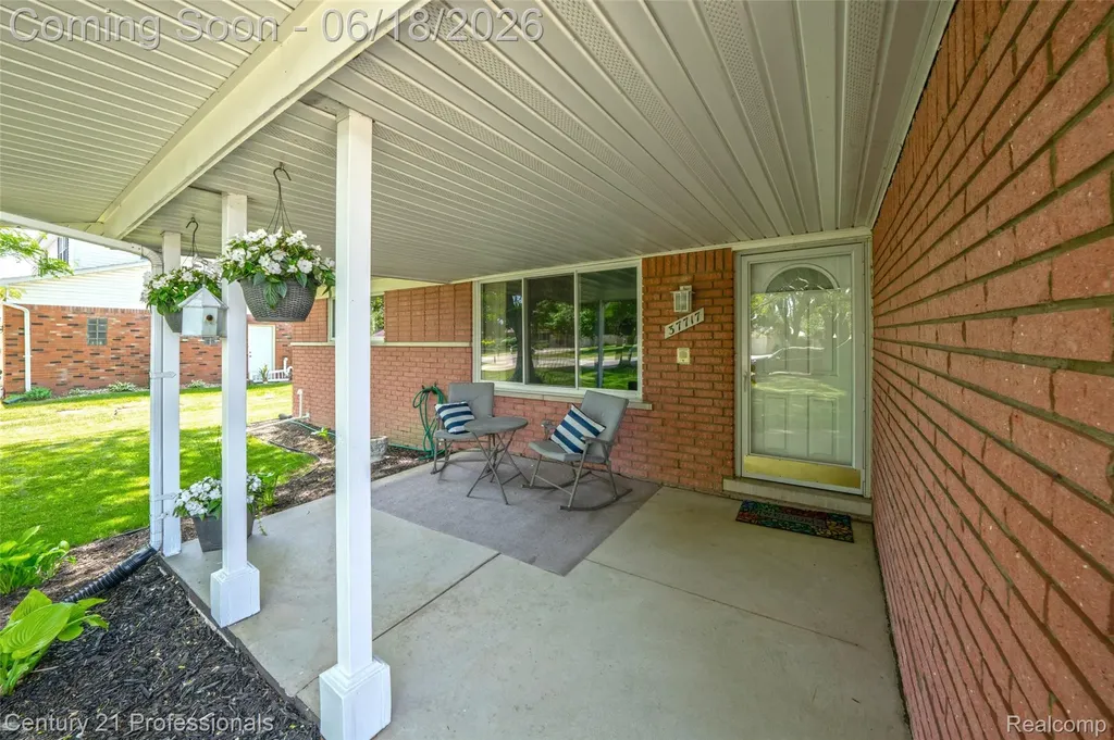 37717 Maas Drive Sterling Heights City MI 48312