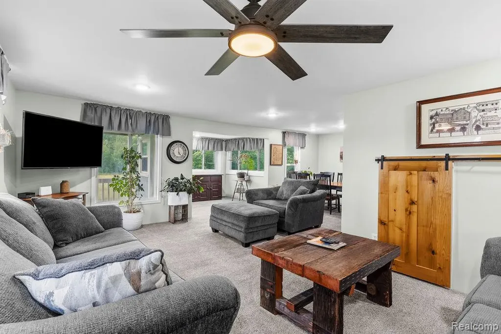 12466 N Center Road Thetford Township MI 48420