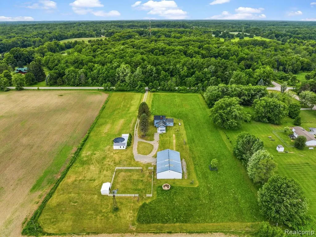 12466 N Center Road Thetford Township MI 48420