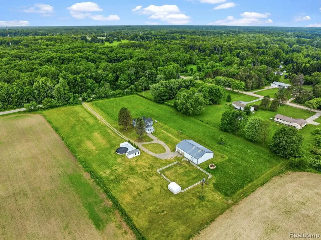 12466 N Center Road Thetford Township MI 48420