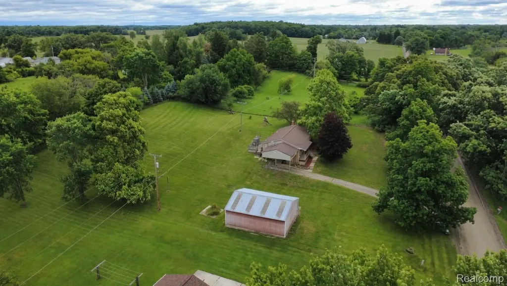 8040 Smith Road Argentine Township MI 48436