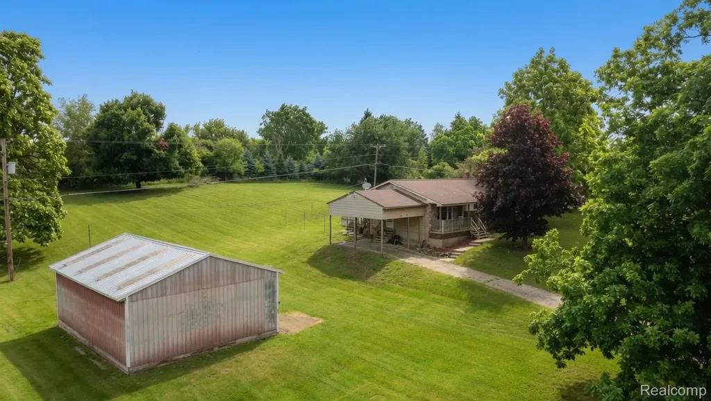 8040 Smith Road Argentine Township MI 48436