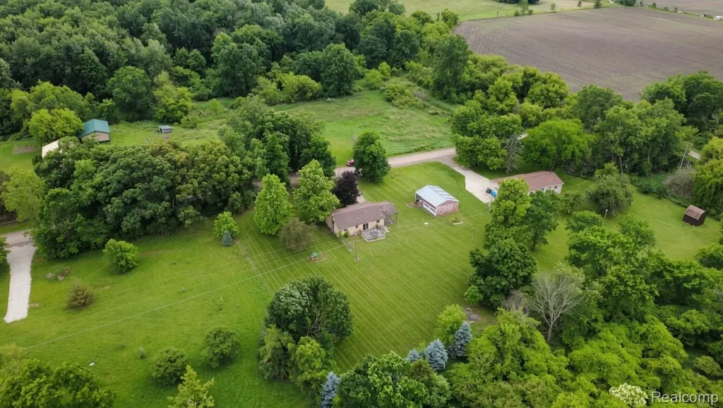8040 Smith Road Argentine Township MI 48436