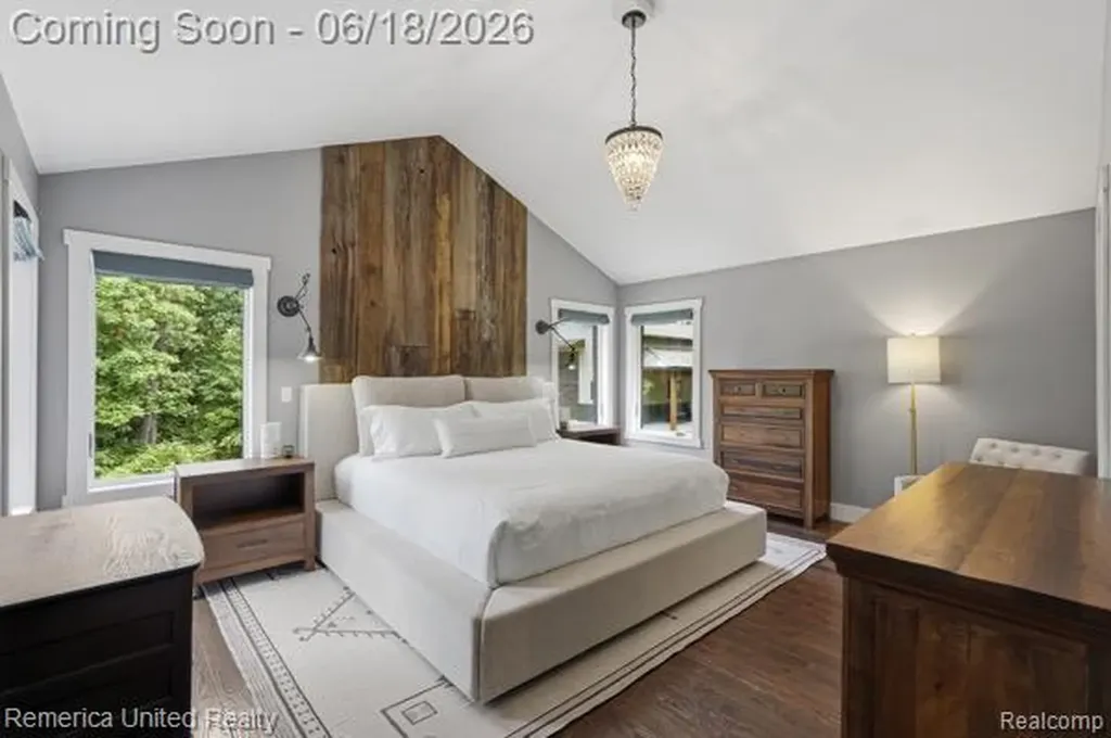 3175 Kensington Road Brighton Township MI 48380