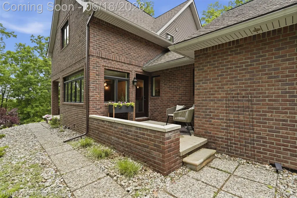3175 Kensington Road Brighton Township MI 48380