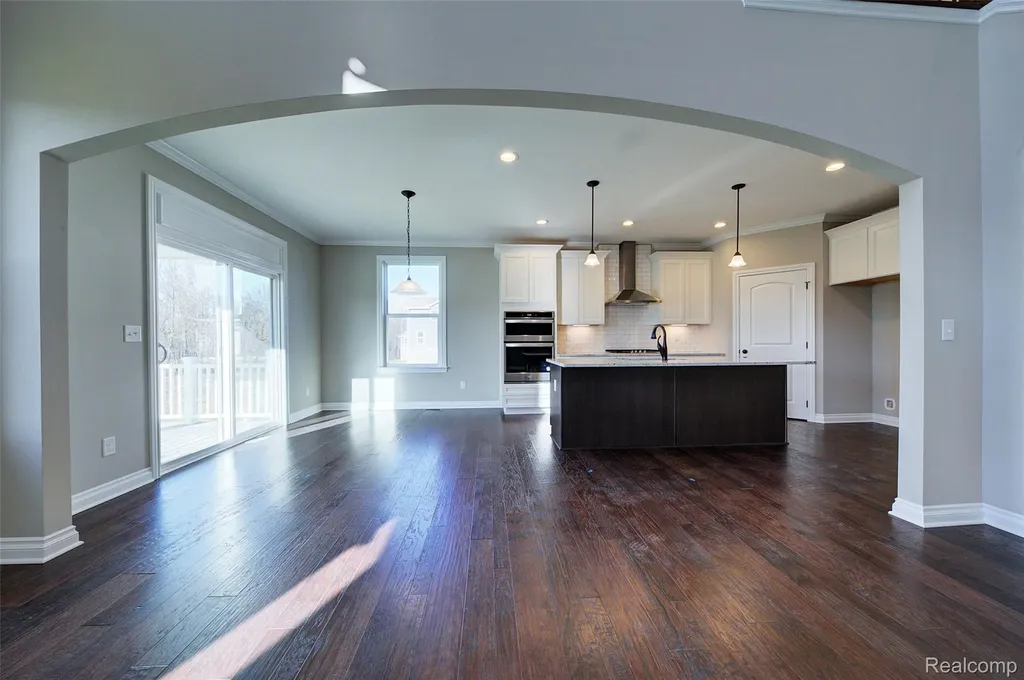 562 (moh72) Round Rock Drive Marion Township MI 48843