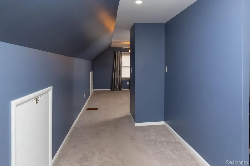 16696 Beech Daly Road Redford Charter Township MI 48240