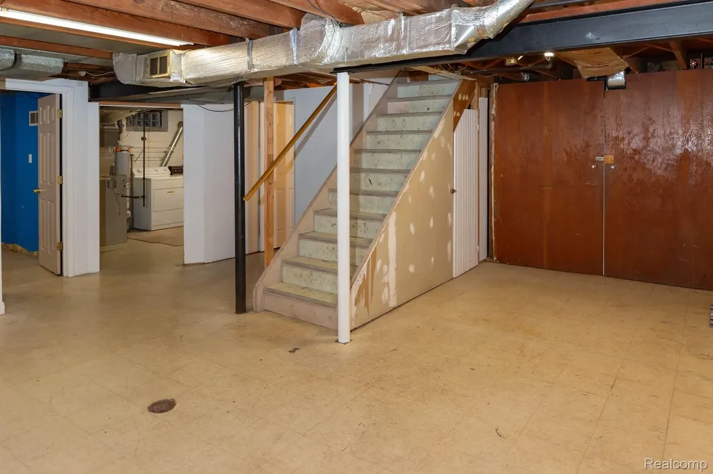 16696 Beech Daly Road Redford Charter Township MI 48240