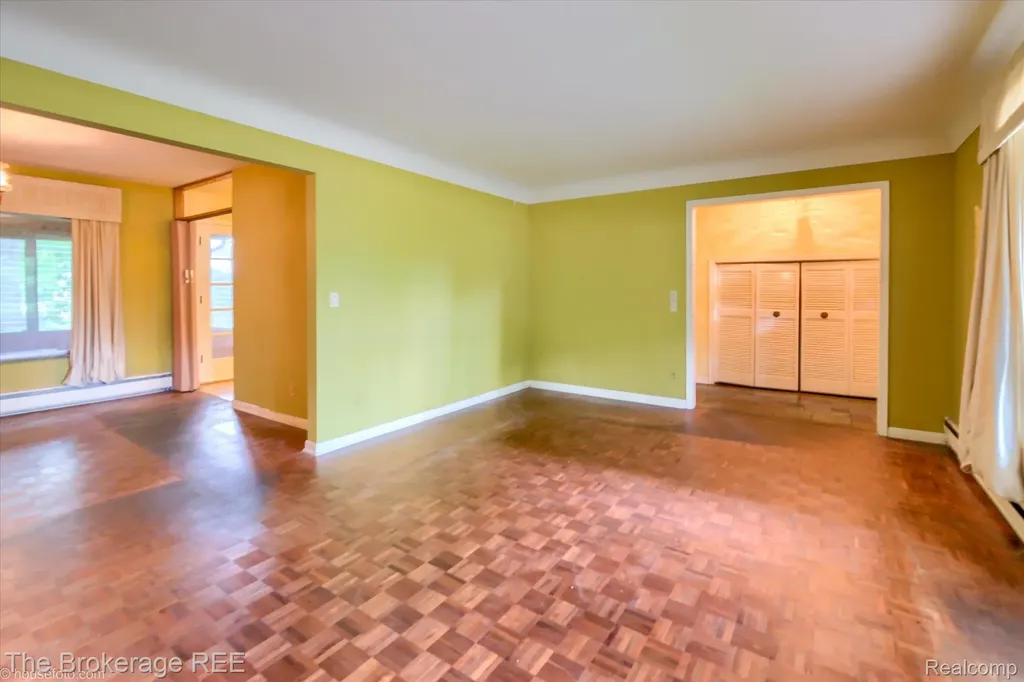 575 Bancroft Street Imlay City City MI 48444