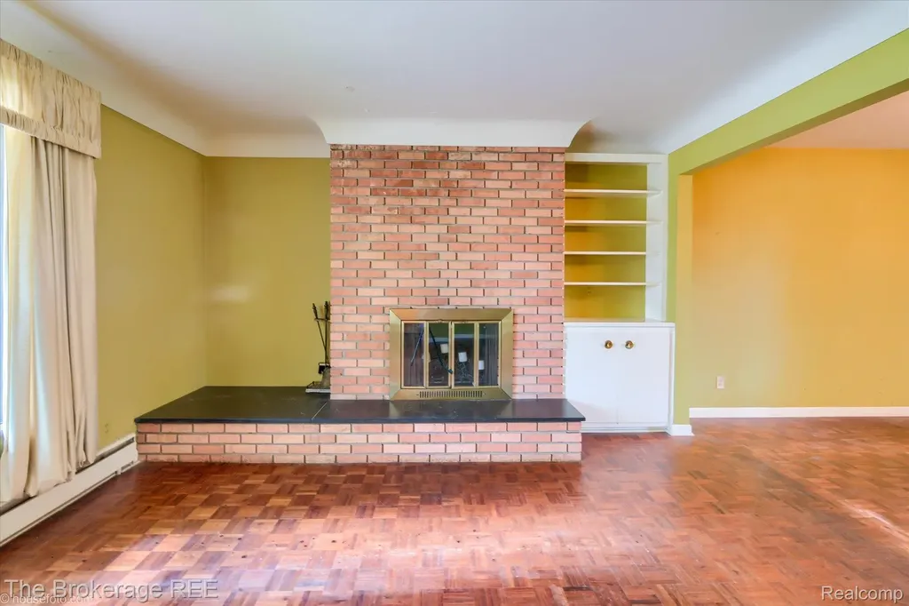 575 Bancroft Street Imlay City City MI 48444